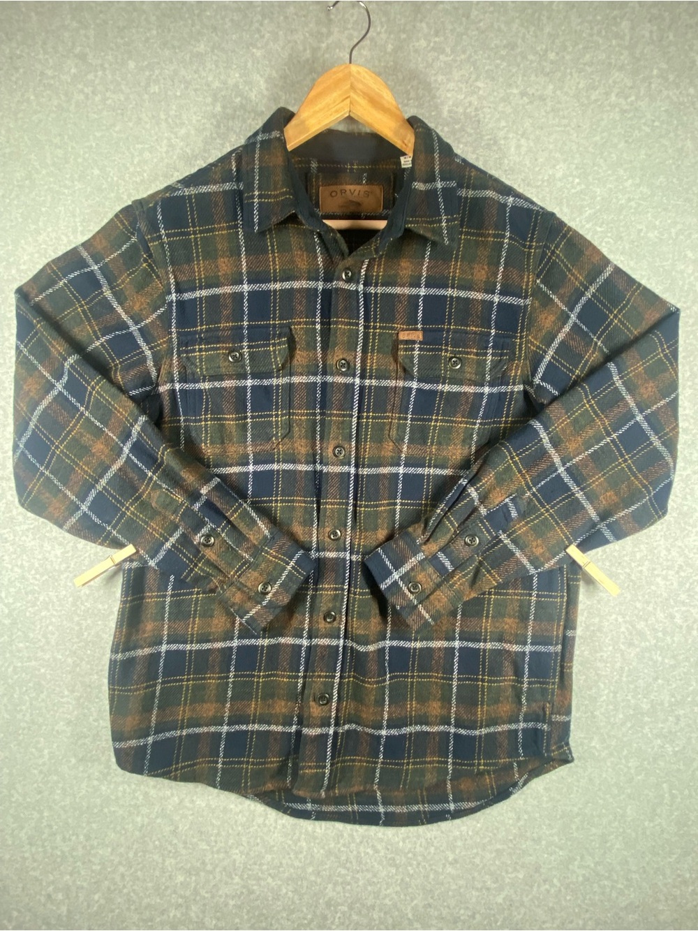 Orvis Mens Flannel Shirt M plaid blue green long sleeve side pockets outdoors